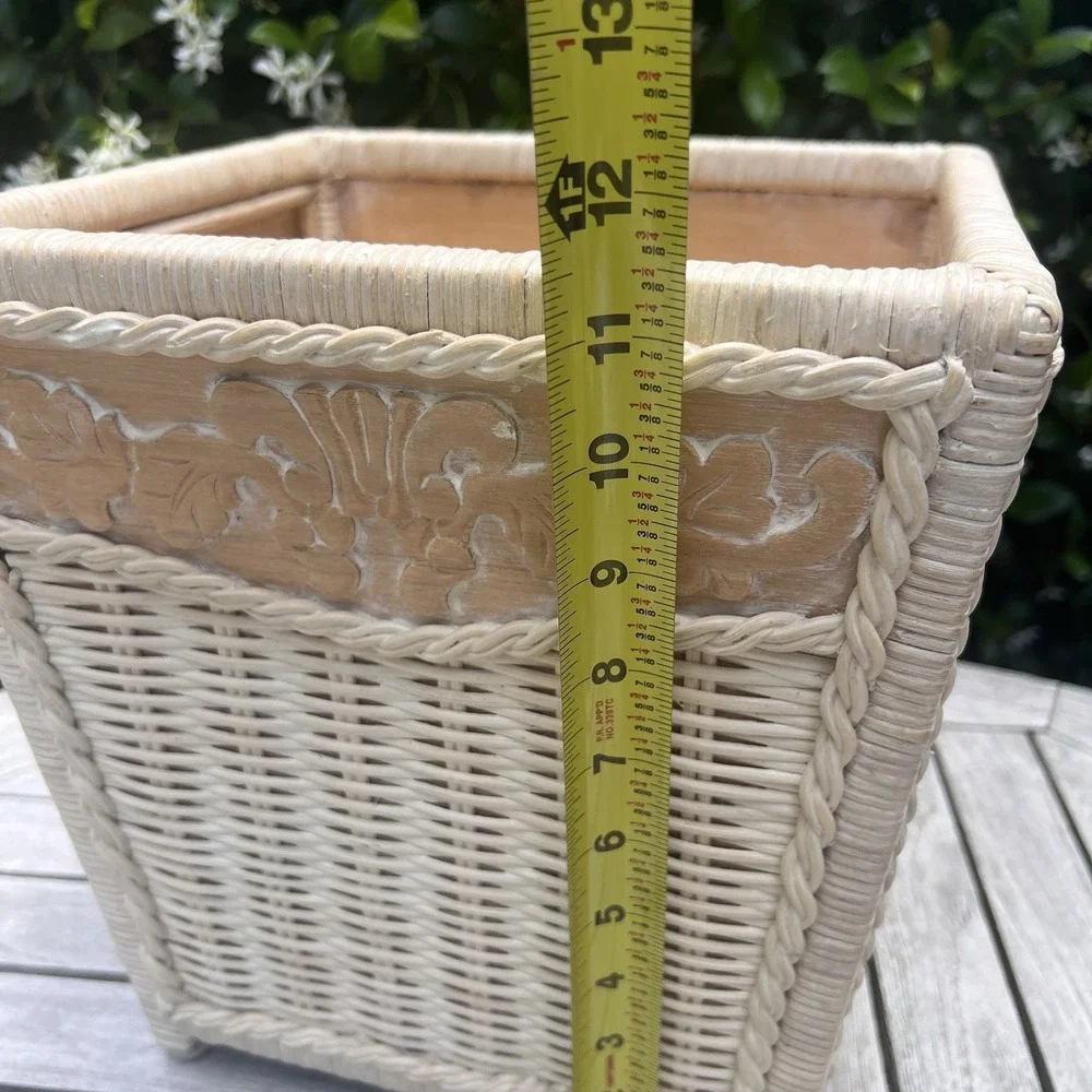 Pier 1 White Wash Wicker Trash can Jamaica Collection 1970s Firm Bottom Rare